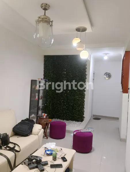 image RUMAH 2 LANTAI STRATEGIS DEKAT TOL DI SAKURA REGENCY BEKASI (8)