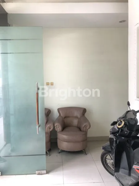 image RUKO CBD CENGKARENG TIMUR 4.5X13.5 (2)