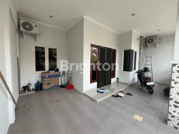 image RUMAH RUNGKUT SIAP HUNI TERAWAT DEKAT UPN DAN MERR (6)