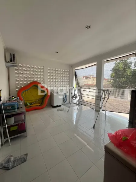 image RUMAH RUNGKUT SIAP HUNI TERAWAT DEKAT UPN DAN MERR (8)