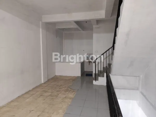 image RUKO BAGUS 31/2LT DEKAT APARTEMEN SEASON CITY DAN JELAMBAR,GROGOL (4)