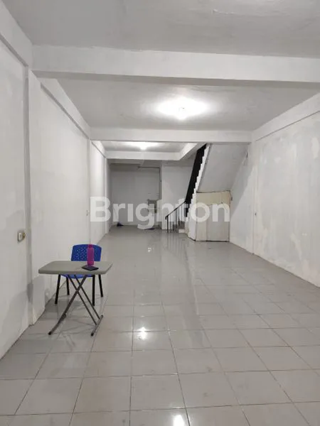 RUKO BAGUS 31/2LT DEKAT APARTEMEN SEASON CITY DAN JELAMBAR,GROGOL