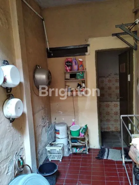 image RUMAH DI DARMO PERMAI UTARA KOSONGAN  (3)