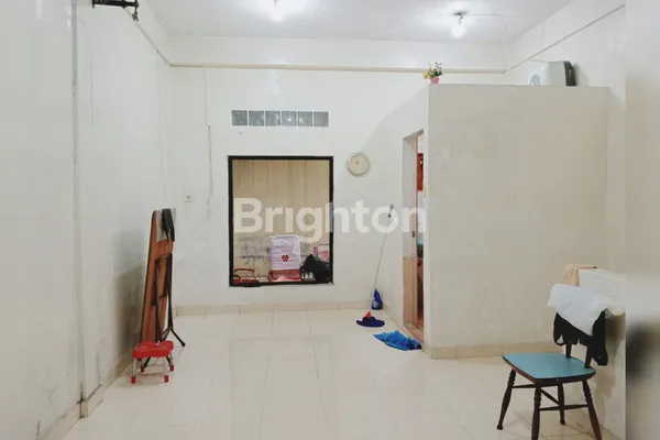 image RUMAH DEKAT MALL 21/5 TINGKAT SIAP HUNI DI JLN. DAGAN (5)