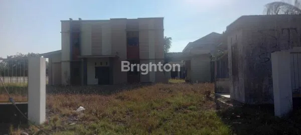 image DIJUAL TANAH DAN BANGUNAN DI TEPI JALAN (8)