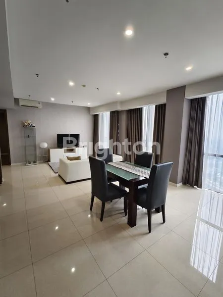 PENTHOUSE EKSKLUSIF YUKATA SUITES, FASILITAS BINTANG 5 DI SERPONG