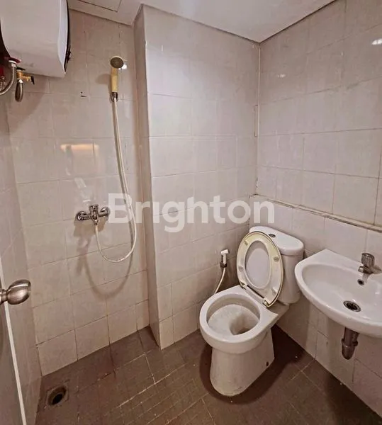 image APARTEMEN GUNAWANGSA MERR TYPE STUDIO, FURNISHED, STRATEGIS SELANGKAH KE MERR UPN VETERAN STIKOM (UNIV DINAMIKA) GALAXY MALL (6)