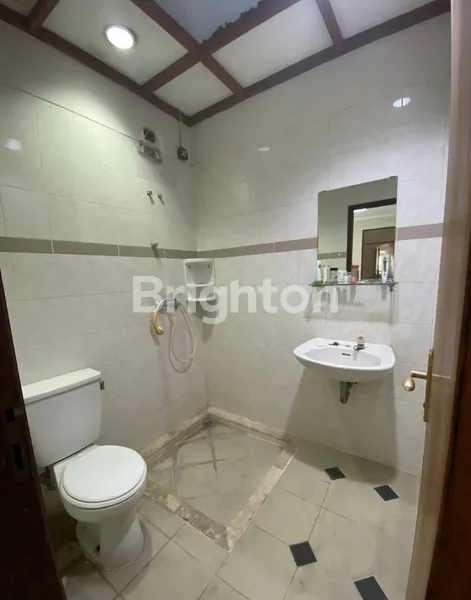 image RUMAH TERAWAT BABATAN PRATAMA 250MTR KE FORE COFFE & JALAN RAYA. DEKAT PONDOK ROSAN, HOKKY, RS WIYUNG (5)