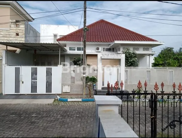 image RUMAH HOOK DI ARAYA, AREA TENGAH KOTA MALANG (1)