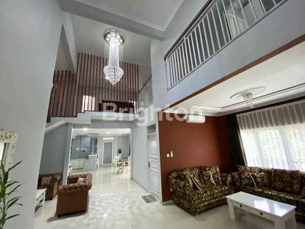 image [FOR RENT] RUMAH HOOK MEWAH 8 KAMAR – FULL FURNISHED DI KOMPLEK ELITE (3)