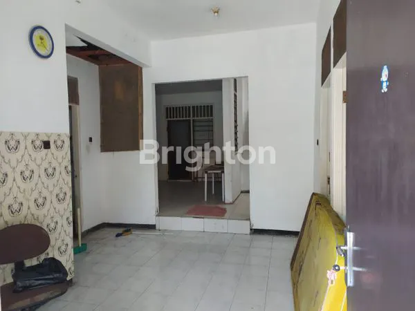 image RUMAH DI JL BUMI MARINA EMAS TIMUR SURABAYA (4)