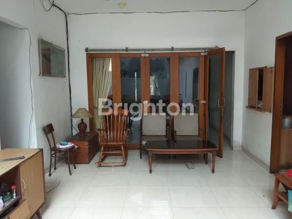 image DIJUAL RUMAH TANJUNG DUREN UTARA, LOKASI STRATEGIS DEKAT MALL CIPUTRA, JAKARTA BARAT (3)