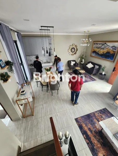 image RUMAH BERKONSEP VILLA DIJUAL 1M-AN DI DEKAT LEMBANG JABAR (3)