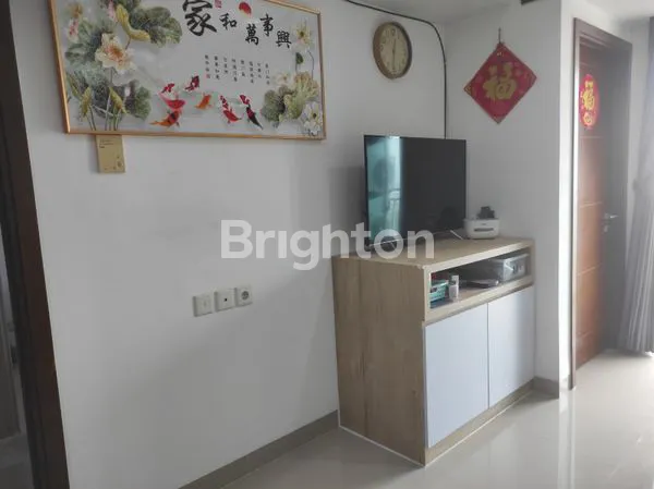 image APARTEMEN 2BR SEMI-FURNISHED VIEW GOLF DI SPRINGHILL (6)
