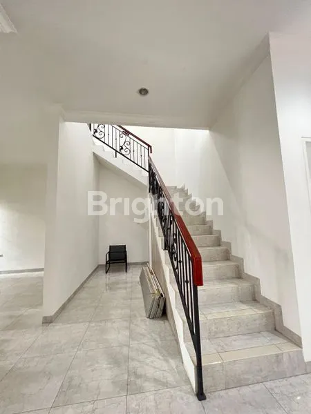 image RUMAH MEWAH SIAP HUNI DI JOGLO (5)