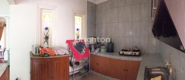 image DIJUAL RUMAH HOOK MANYAR INDAH (7)
