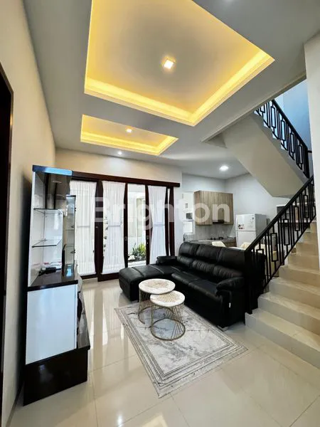 image RUMAH MEWAH FULL FURNISH SIAP HUNI DI GRAHA KENCANA (7)