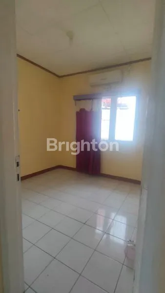 image RUMAH CANTIK MINIMALIS DI KOMPLEK WIKA, BALIKPAPAN (5)