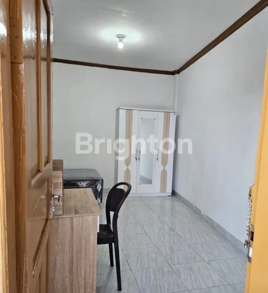 image RUMAH STRATEGIS 4 LANTAI LUAS 600M² DI BAJIMINASA (2)