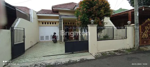 image RUMAH MURAH DITENGAH KOTA (1)