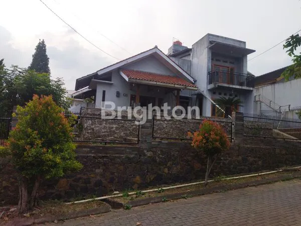 image RUMAH ASRI 2KT DI VILLA PASIR WANGI, LT 255M² (1)