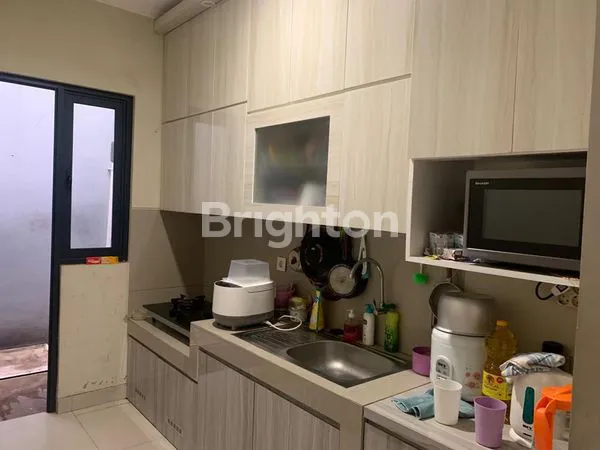 image HUNIAN MEWAH 5KT 4KM DI KAWASAN ELITE KOTA WISATA CIBUBUR (2)