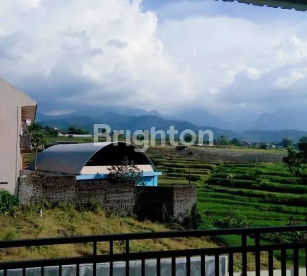 image VILLA EKSKLUSIF PACET - VIEW PEGUNUNGAN DENGAN KOLAM RENANG (5)