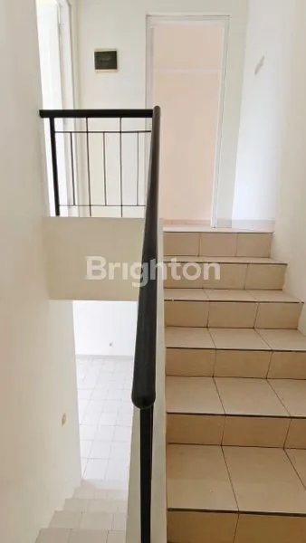 image HUNIAN NYAMAN 3KT 2KM DI KOTA WISATA, 5 MENIT KE LIVING WORLD (6)