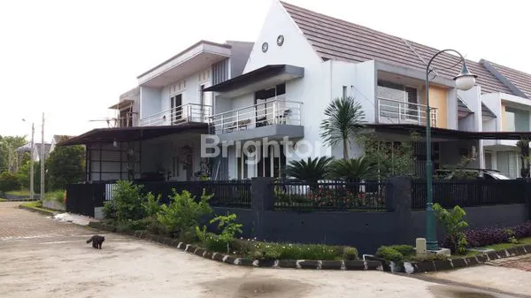 image HUNIAN ELEGAN 2 LANTAI 5KT , VIEW SPECTACULER (1)