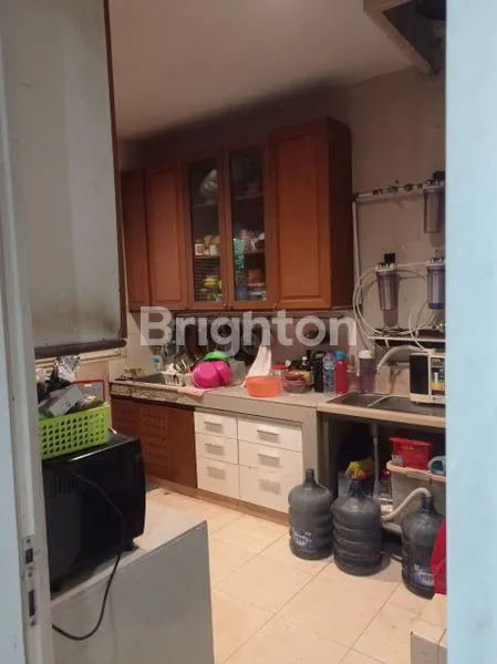 image RUMAH DALAM KOMPLEK  TAMAN ARIES (6)