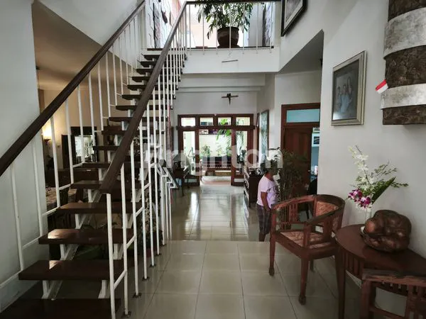 image RUMAH 4 KT , 4 KM + MAID ROOM  5,8 M  DI UNGASAN  (4)