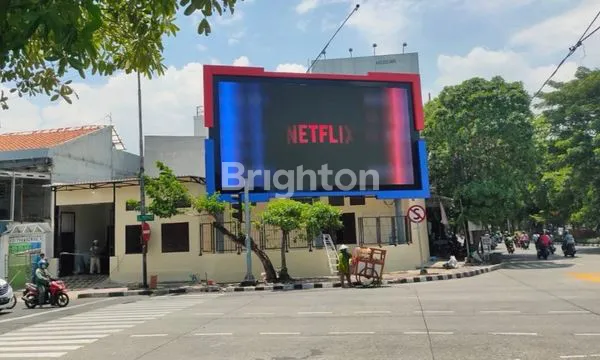 image LOKASI STRATEGIS DEPAN LAMPU MERAH INDRAGIRI (2)