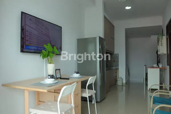 image RUMAH 3 LANTAI MINIMALIS TIDAK BANJIR DI CEMPAKA PUTIH SALEMBA JAKARTA PUSAT (3)