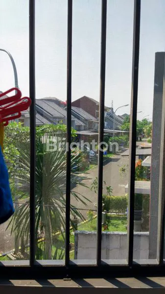 image RUMAH MEWAH 2 LANTAI DI MODERNLAND, STRATEGIS DEKAT MALL (5)