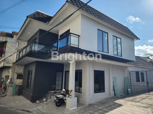 image KOS EKSKLUSIF MILENIAL STRATEGIS DI YOGYAKARTA (1)