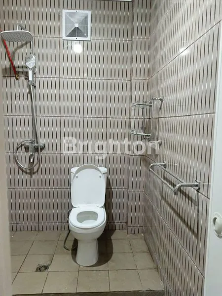 image RUMAH CANTIK DIJUAL DI KOMPLEKS TCI (8)