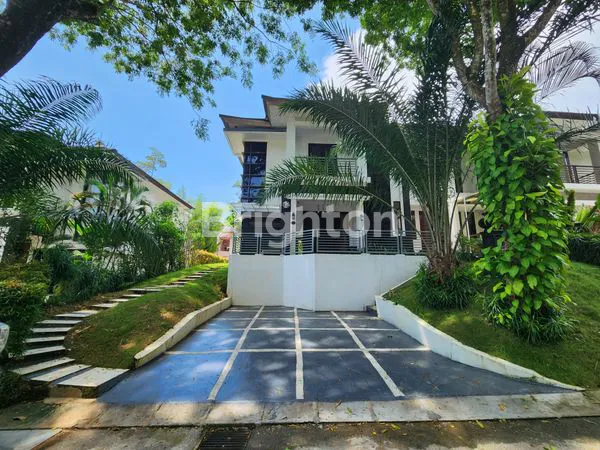 SEWA VILLA MEWAH 4KT+3KM DI VILLA PANBILL, FULLY FURNISHED