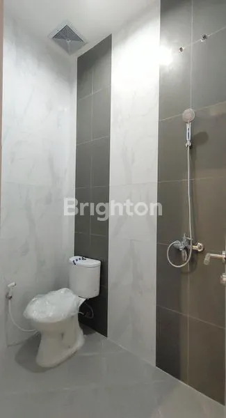 image RUMAH BARU BISA KPR SIAP HUNI 400 JT AN 5 MENIT KE EXIT TOL SAWOJAJAR MALANG (8)