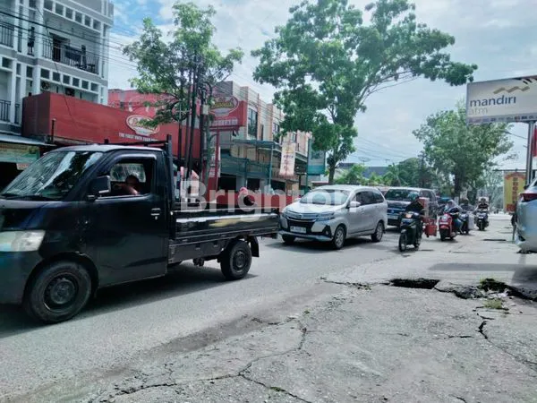 image RUKO LOKASI TENGAH KOTA RUMBAI (3)