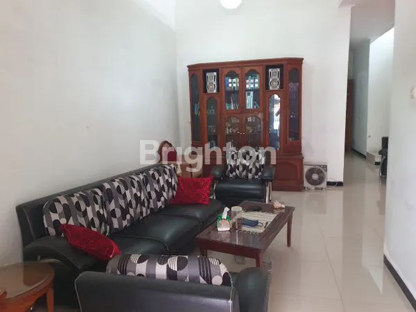 image JUAL RUMAH 2 LANTAI (4)