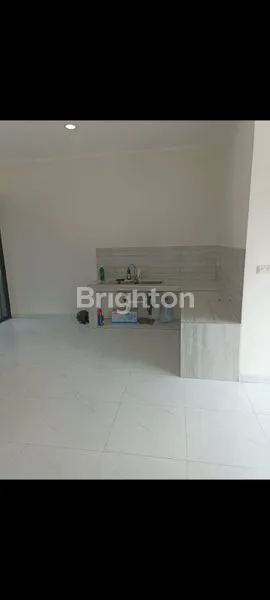 image SEWA RUMAH MEWAH 2 LANTAI DEKAT SANTA LAURENSIA SUVARNA SUTERA (2)