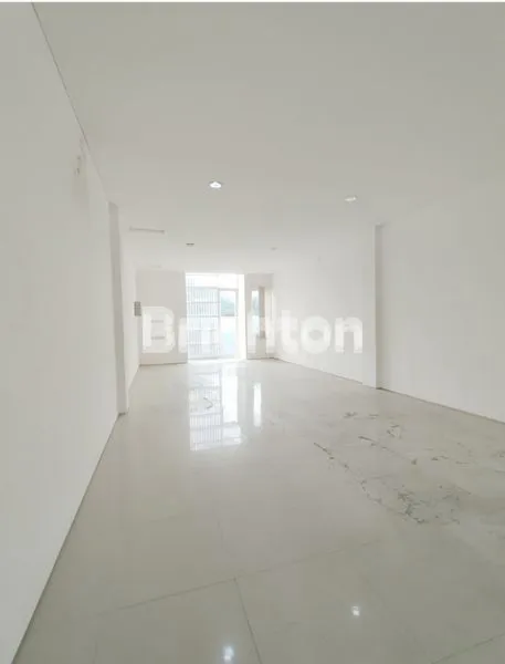 image JUAL SEWA RUKO. 3 LANTAI RAYA JEMURSARI (1)