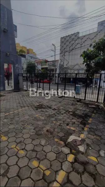 image RUKO 3,5 LANTAI SIAP PAKAI DI SEMARANG TENGAH. ADA LAHAN PARKIR (6)