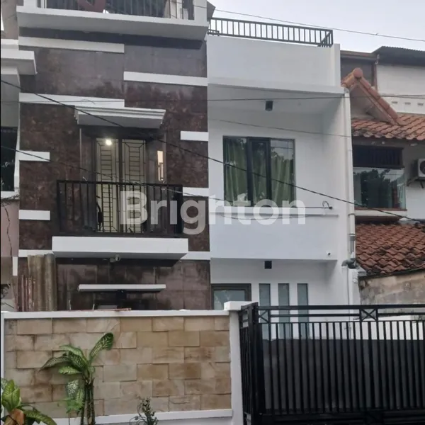 image RUMAH TERAWAT, HUNIAN NYAMAN  DI BABATAN PRATAMA (1)