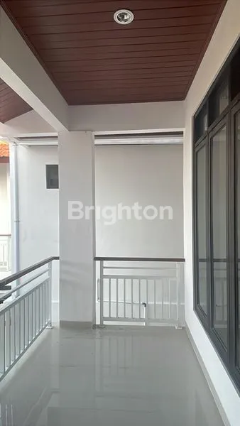 image RUMAH TENANG NYAMAN DAN MEWAH (6)