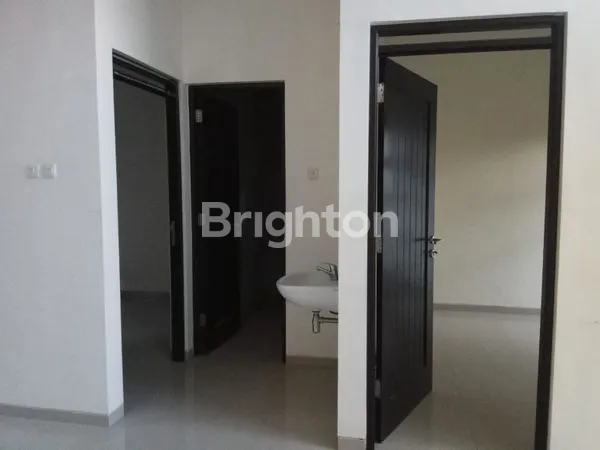 image HUNIAN NYAMAN DI GREENLAND TIDAR MALANG (2)