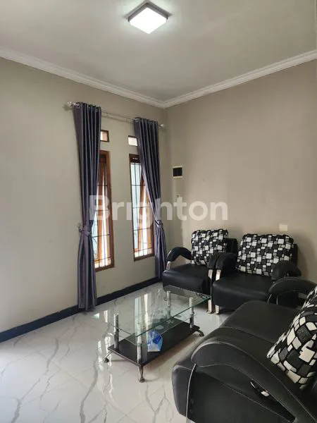 image DIJUAL RUMAH BAGUS DIJAKSEL (3)