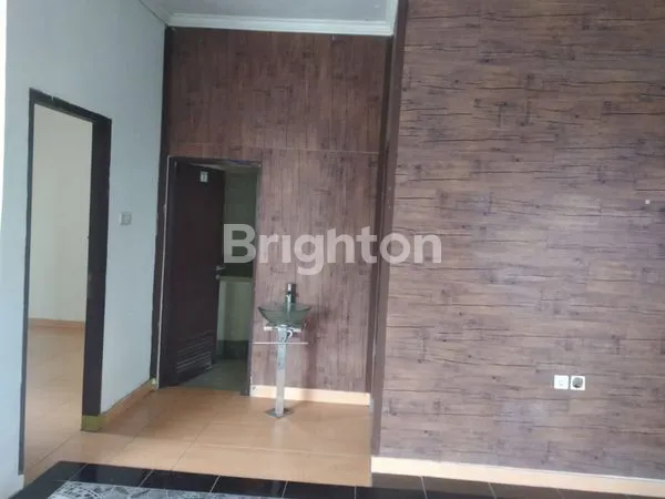 image VILLA MEWAH LT 895M² TAMANSARI BOGOR (5)