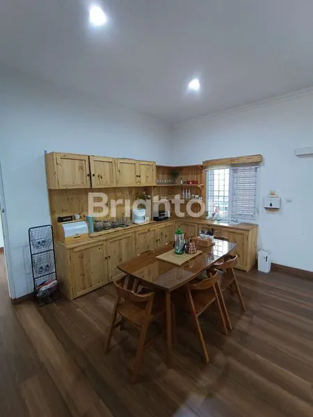 image RUMAH CANTIK 1 LANTAI, GAZEEBO EKSKLUSIF & HALAMAN LEGA (6)