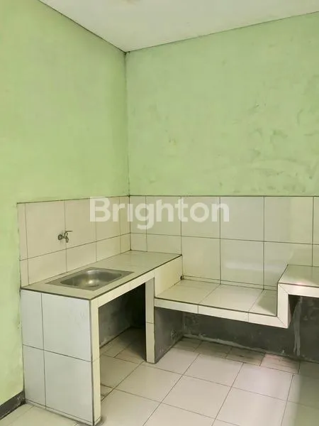 image RUKO DUA LANTAI SIAP PAKAI COCOK UNTUK USAHA ATAU KANTOR DI PINGGIR JALAN RAYA ARTERI SOEKARNO HATTA (4)